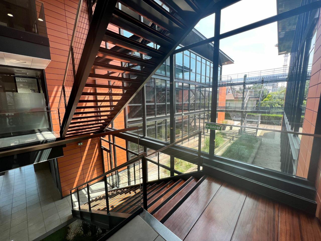 Bureau Lyon 560m² Location bureau Lyon Rhône OLBUR2531206 3